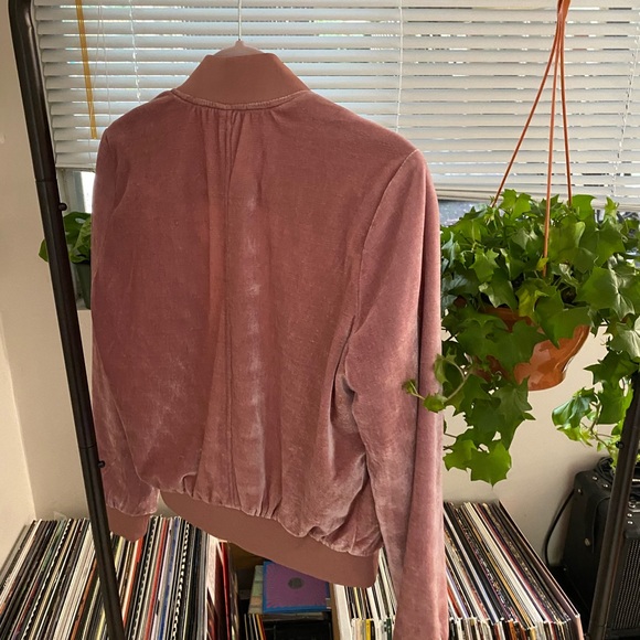 Velvet Jacket - Picture 4 of 4